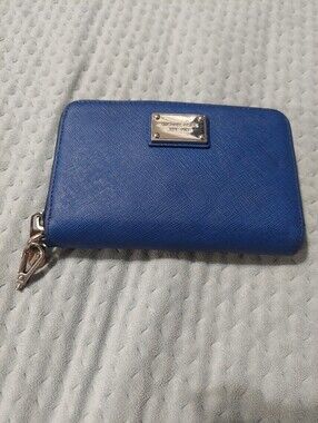 Michael Kors Royal Blue Saffiano Zip Wallet